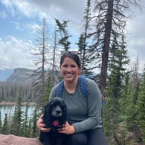 Meet your Posher, Elizabeth